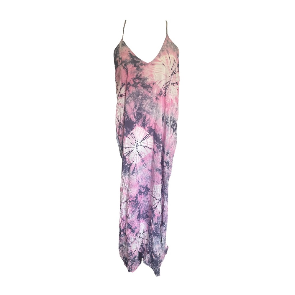 NWT Gorgeous tie dye maxi boho dress with detailed back